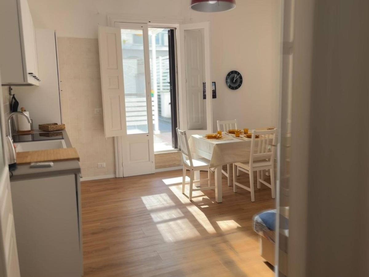 דירות בארי Casa In Centro Con Terrazzo מראה חיצוני תמונה